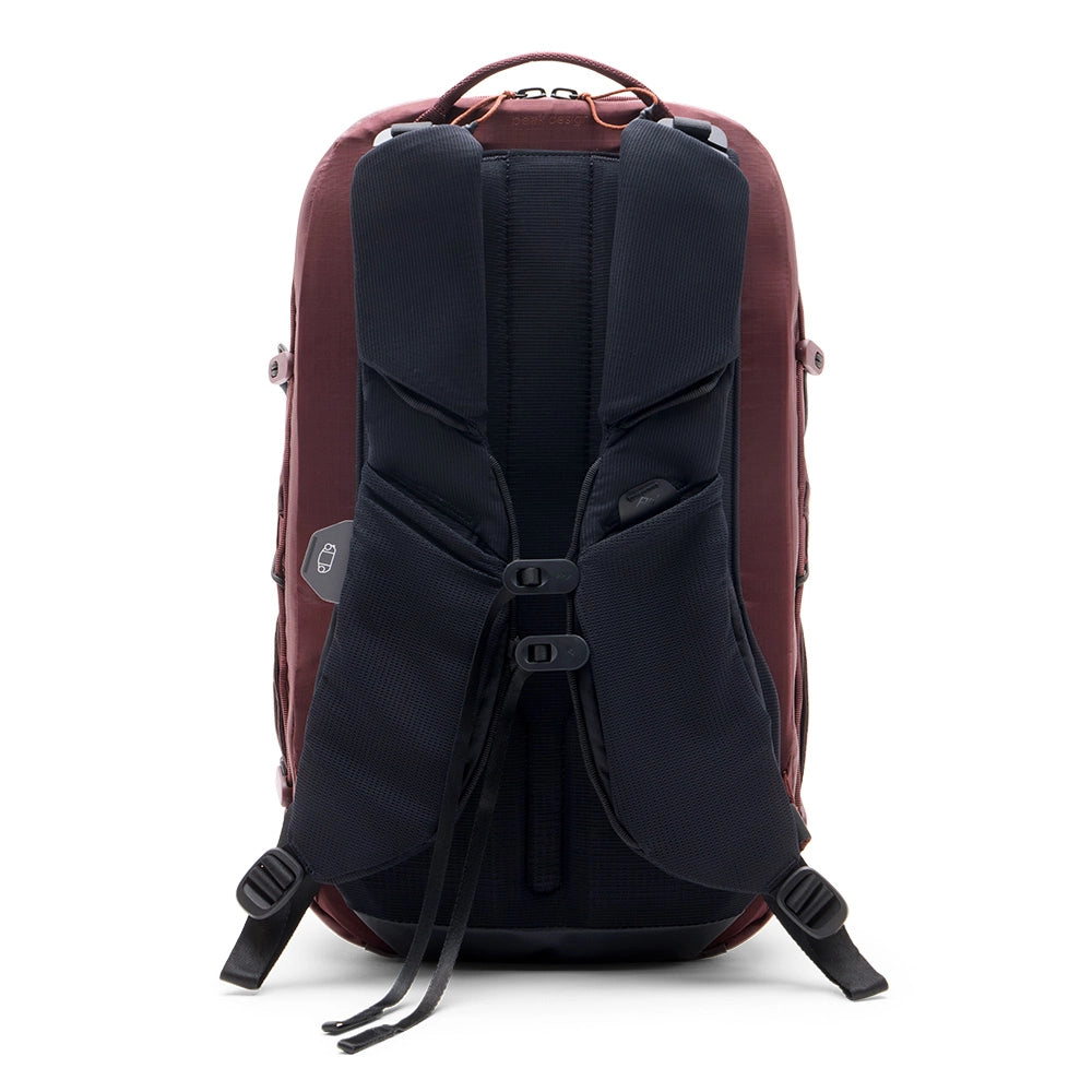 Peak Design Outdoor Backpack 18L