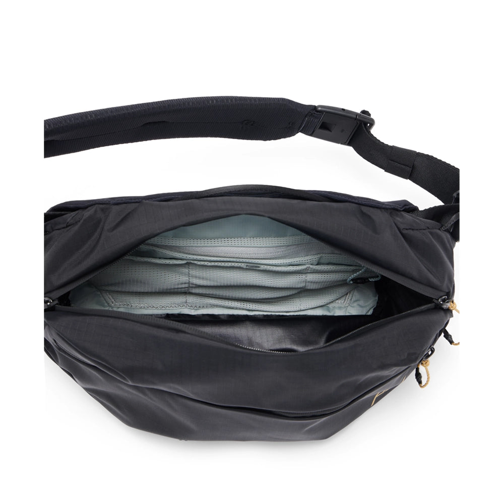 Peak Design Outdoor Sling 7L