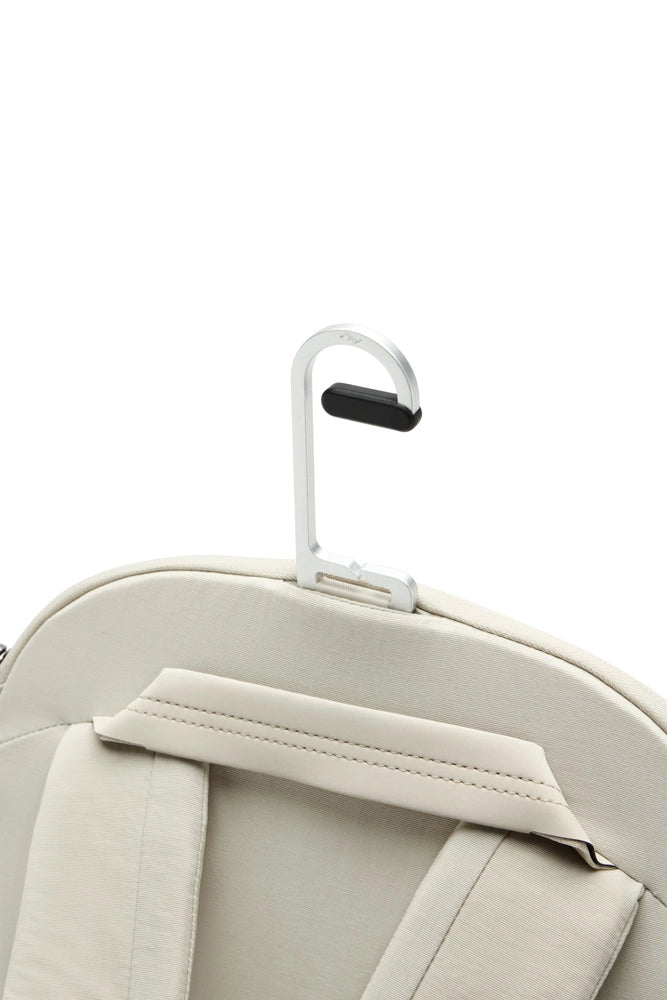 Peak Design City Backpack 22L in Moon – detail view