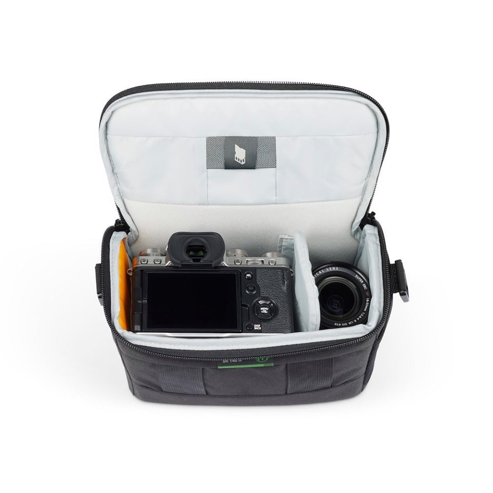 Lowepro Adventura SH 140 III Black Green Line