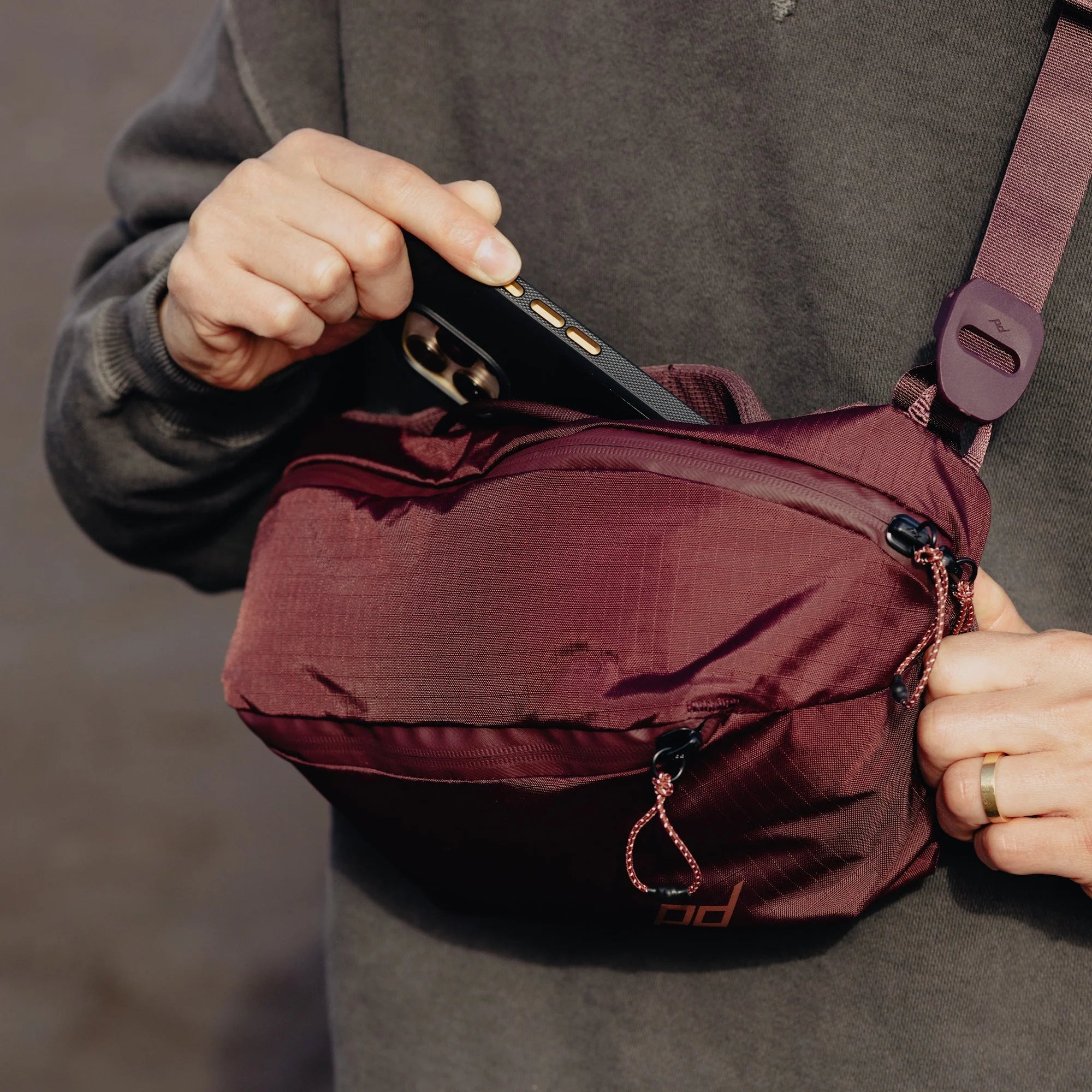 Peak Design Outdoor Sling 4L
