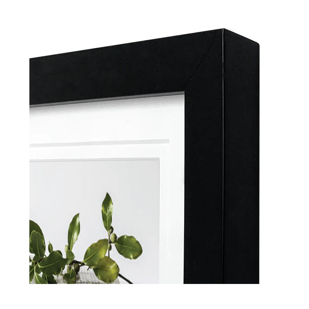 Profile Elegant Deluxe Timber Photo Frame Black