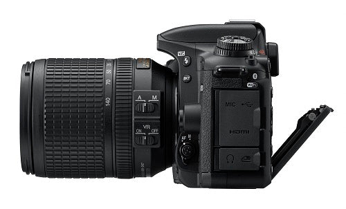 Nikon D7500 DSLR with AF-S 18-140mm VR Lens