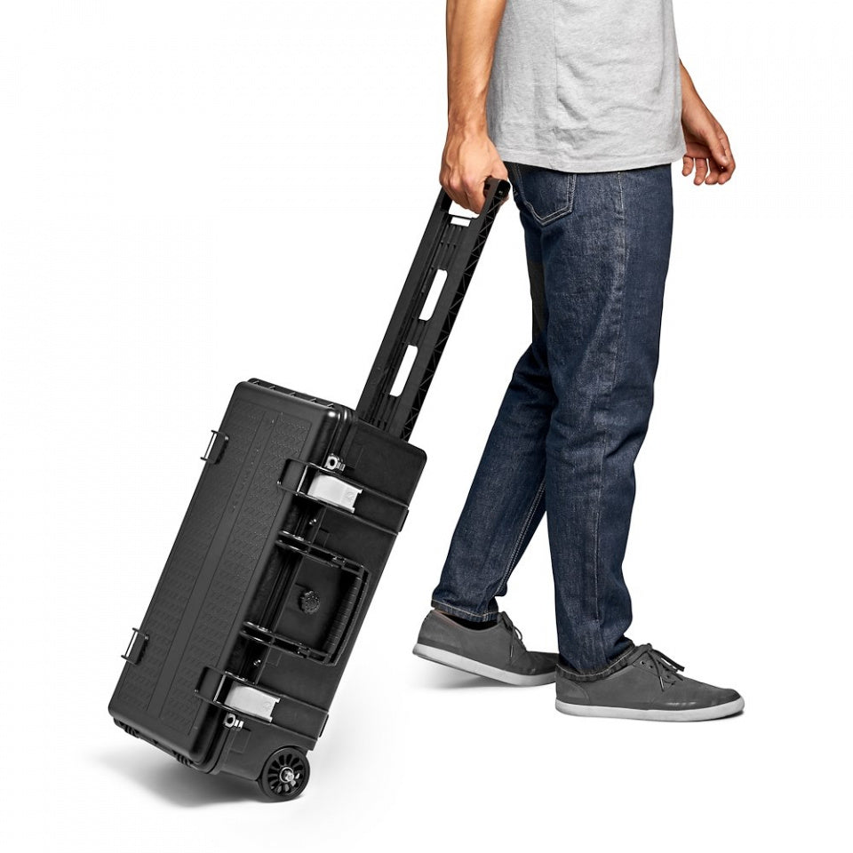 Manfrotto Pro Light Reloader Tough-55 Low Lid Roller Bag