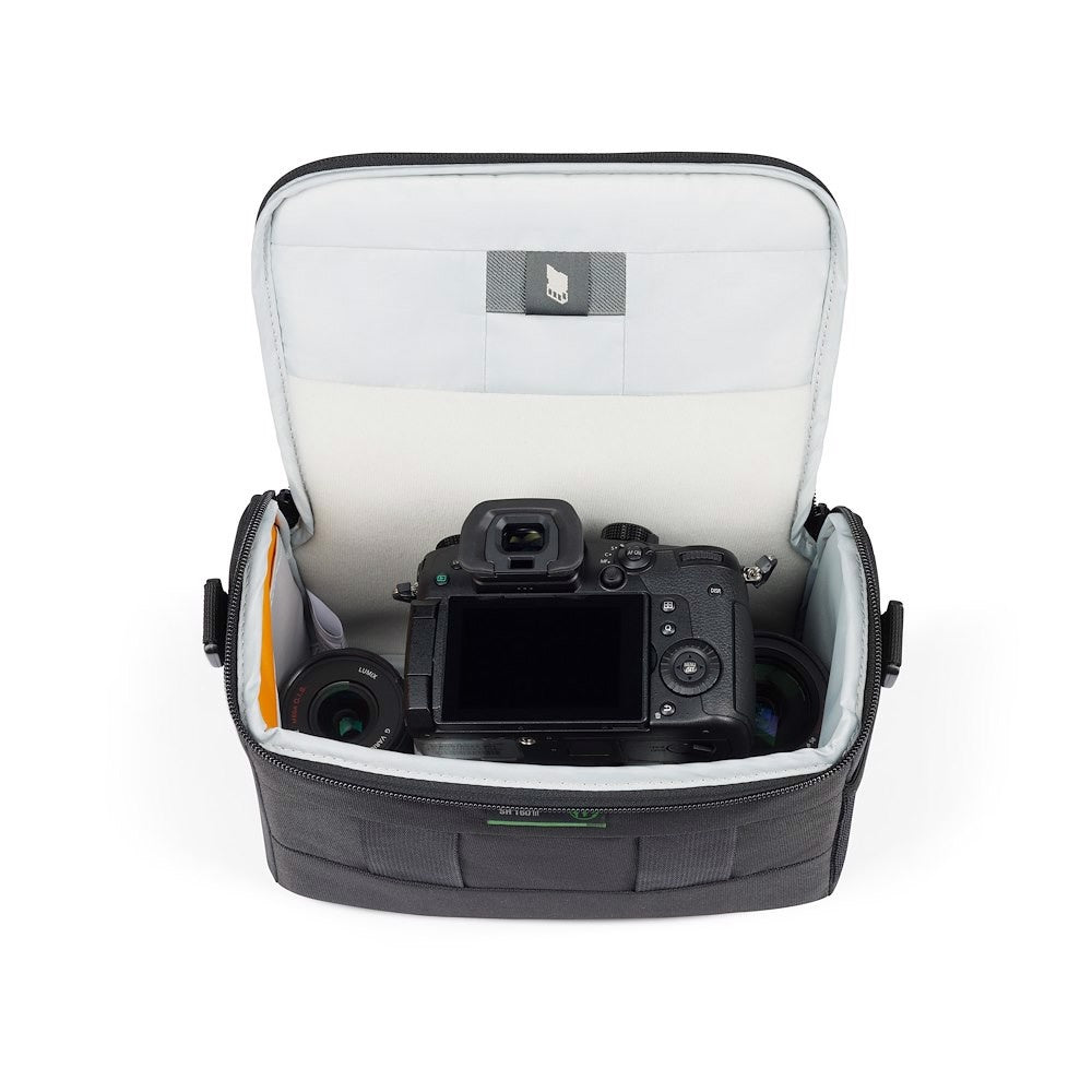 Lowepro Adventura SH 160 III Black Green Line