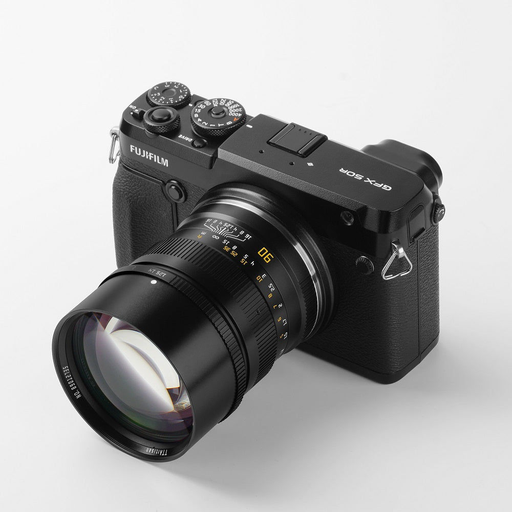 TTArtisan 90mm F1.25