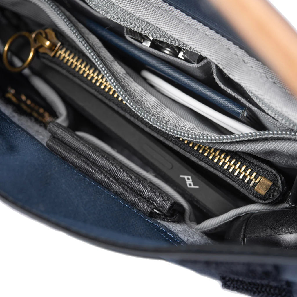 Peak Design Field Pouch V2
