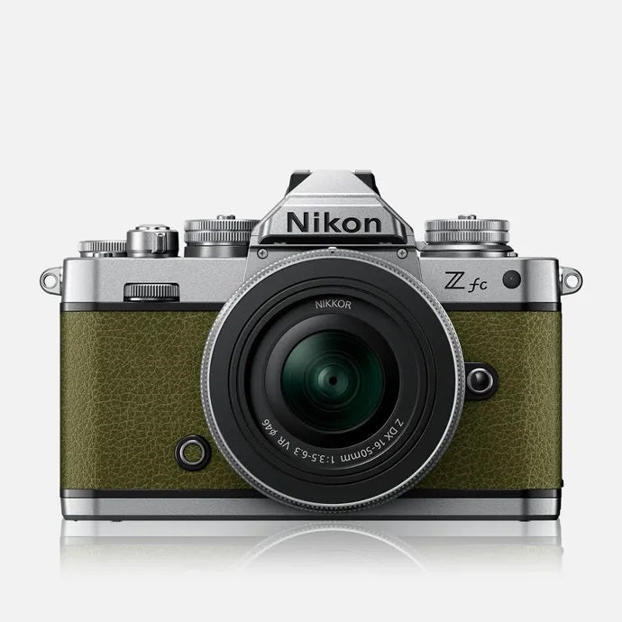 Nikon Z FC with Nikkor Z DX 16-50mm VR Silver