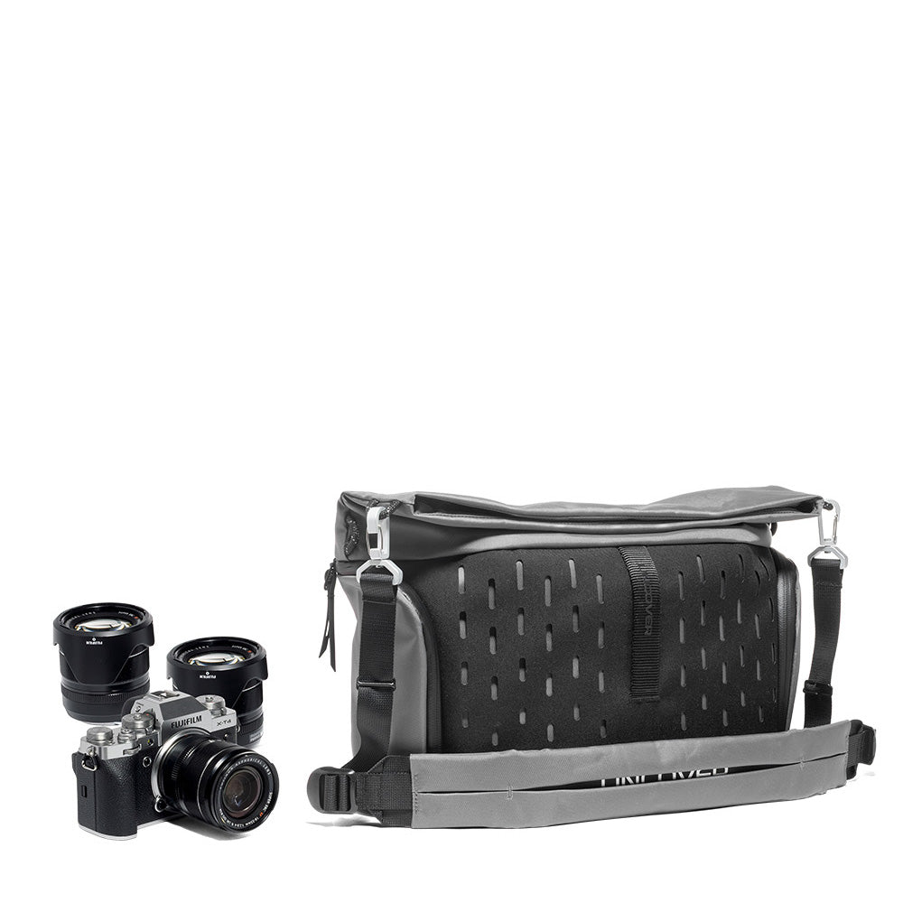 Manfrotto UNCOVER Messenger 12L