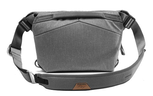 Peak Design Everyday Sling 3L