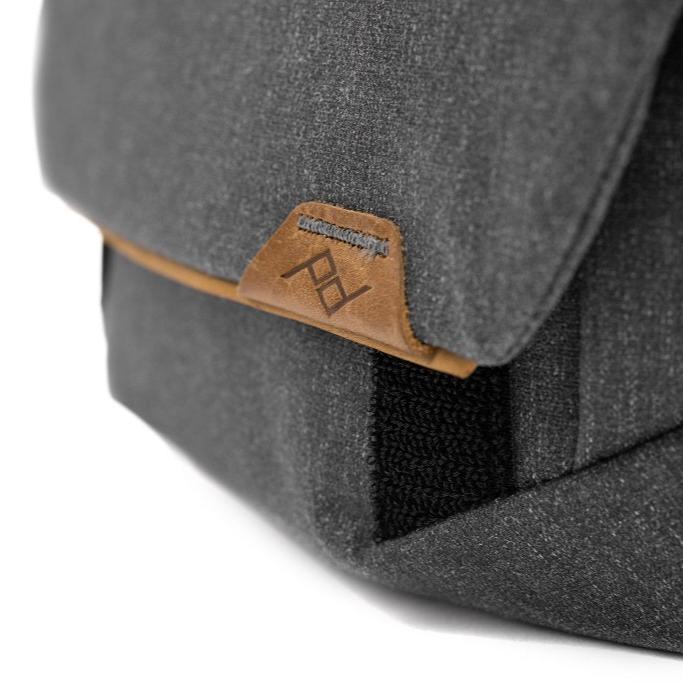 Peak Design Field Pouch V2