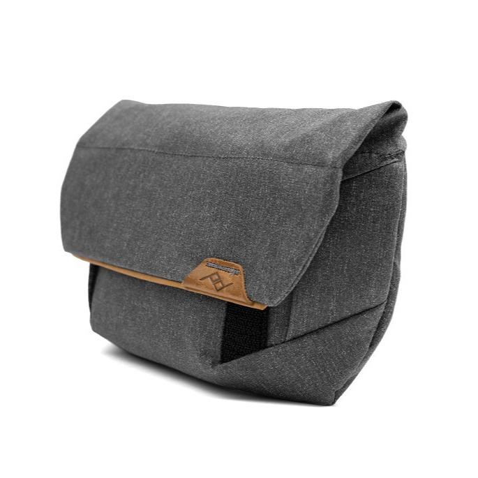 Peak Design Field Pouch V2
